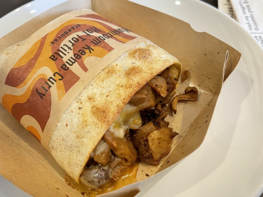 きのこのキーマカレー ホットトルティーヤ